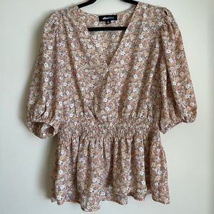 Alice Blue Women’s Beige Top With Floral Pattern, Size XL